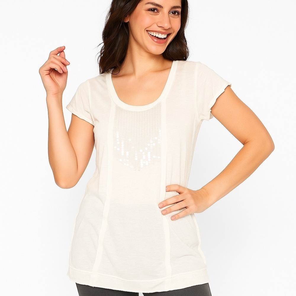 CALVIN KLEIN JEANS White Tee with Sparkling Sequin Trim on Front Size M